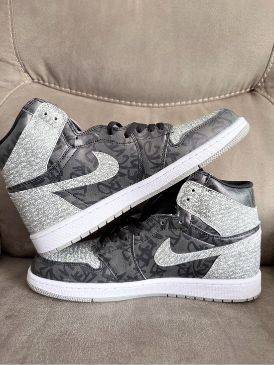 Nike Other - Nike High-Top Sneakers in Black and White Graphic Print